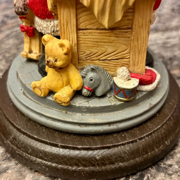 Santa Claus Workshop Toy Maker Doll Statue Figurine On Wooden Base 6”tall5”wide - Picture 6 of 9